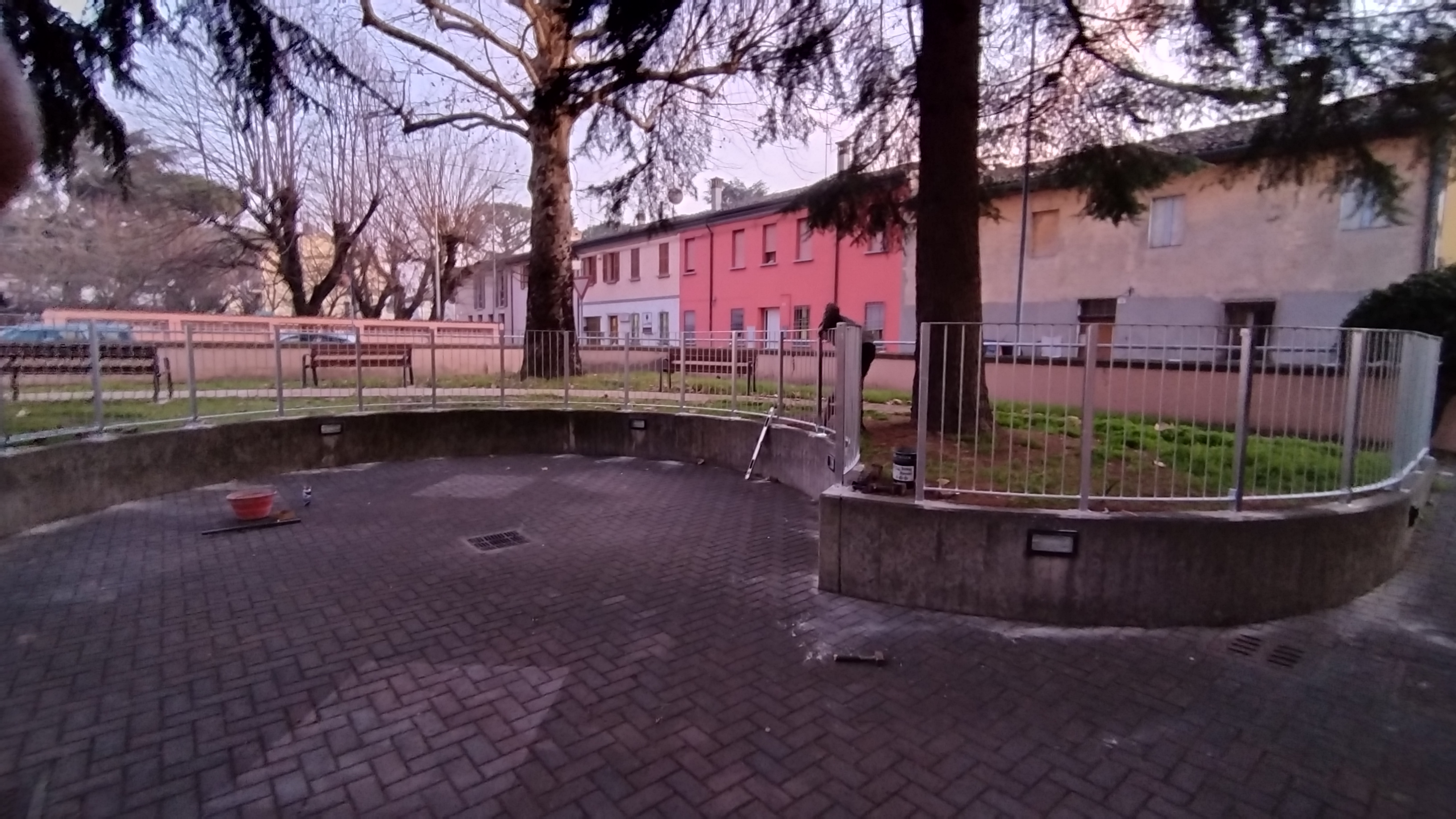 Recinzione Moderna